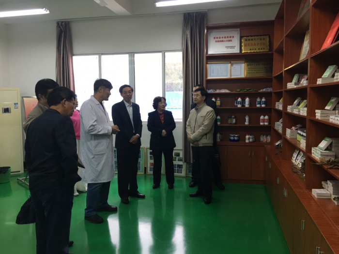 bat365Zhang Qiang and Other Members Visited Our College for Investigation